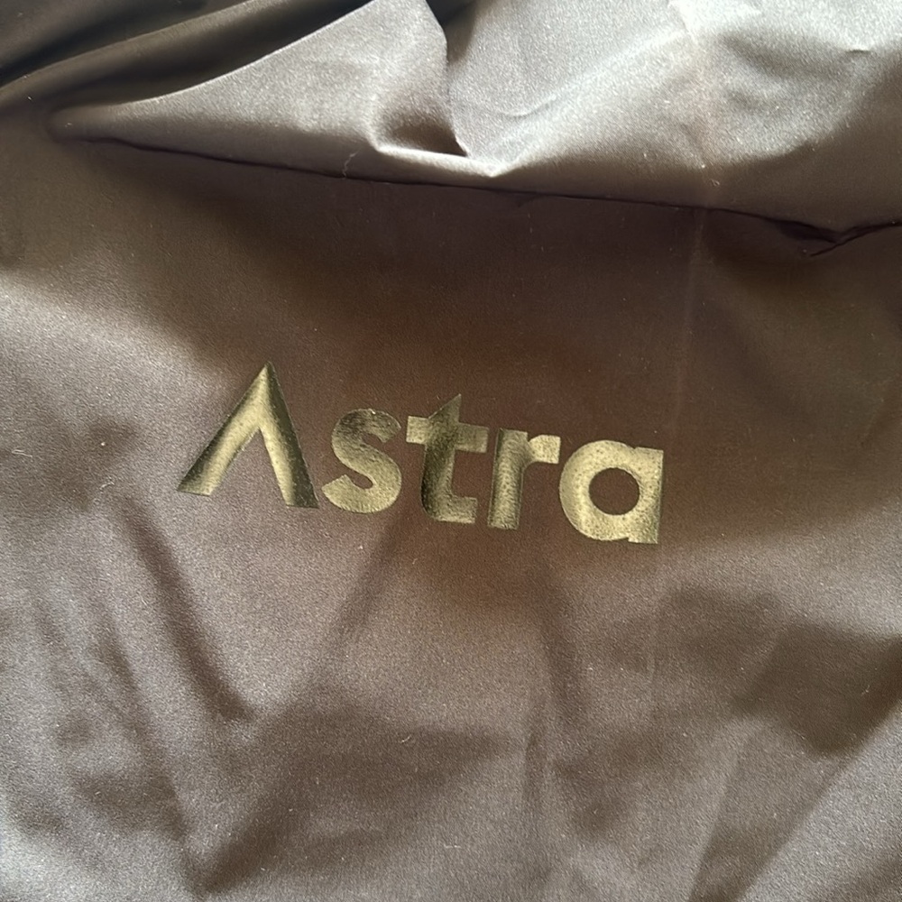 Astra Metallic Jacket - Picture 3 of 5